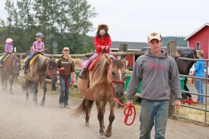 horses and horseback riding for children in Lane County oregon