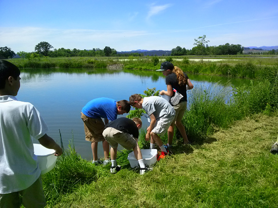 5th Grade Field Trips Launch for Aquatic Science