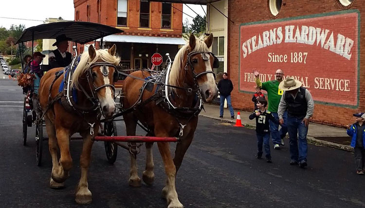 Living History Days Festival in Oakland, OR