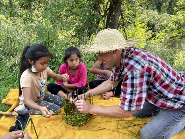 Making a willow basket with our special guest instructor homeschool making a willow twig basket singing creek educational center kids