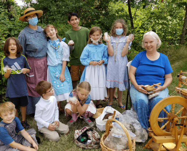 singing creek center volunteers