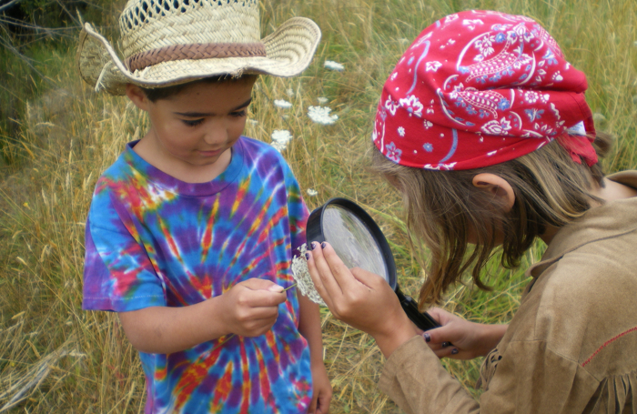 homeschool nature kids cottage grove oregon outdoor plants