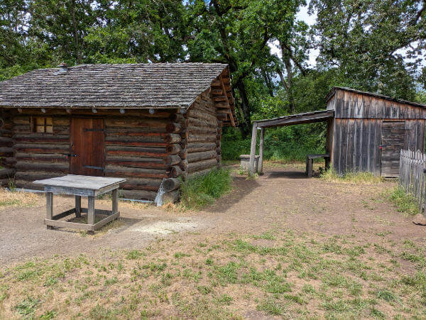 DR LHV pioneer cabin